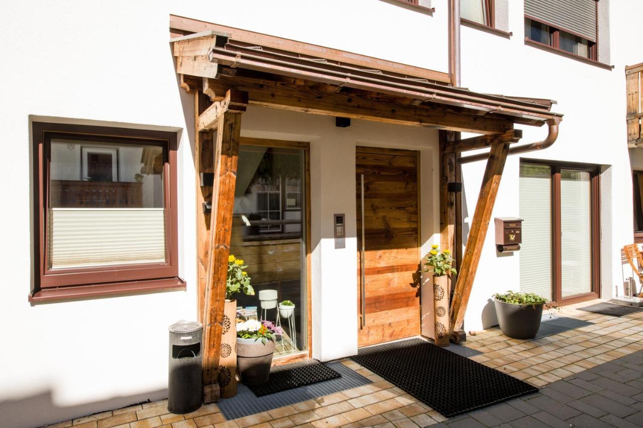 Appartements Simone Ehrwald Exterior photo
